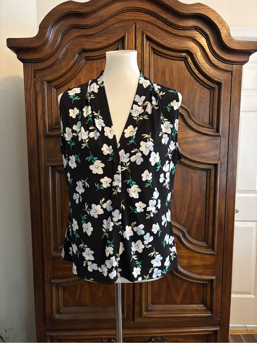 Calvin Klein floral blouse top